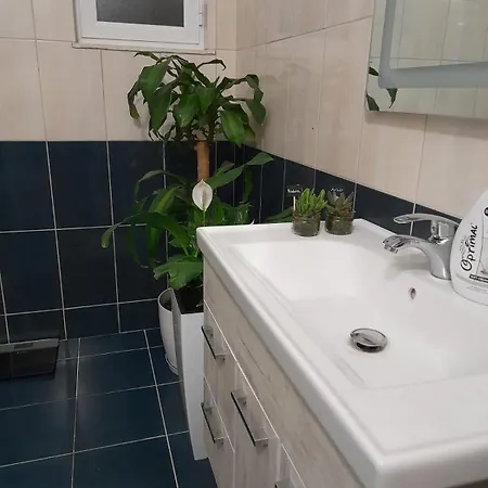 Xhindole Luxury Apartment Vlore