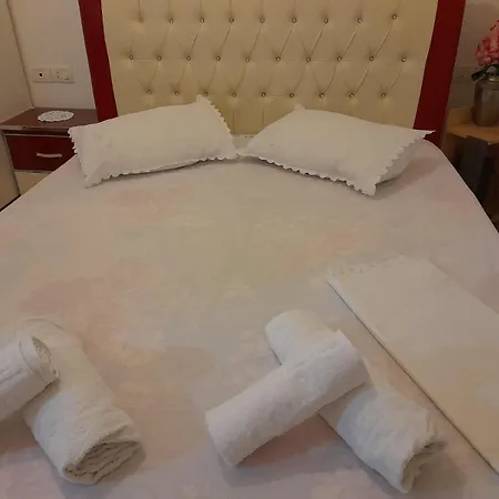Xhindole Luxury Apartment *