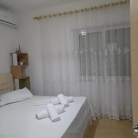Xhindole Luxury Apartment