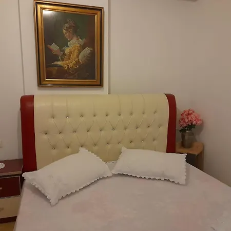 Apartmán Xhindole Luxury *